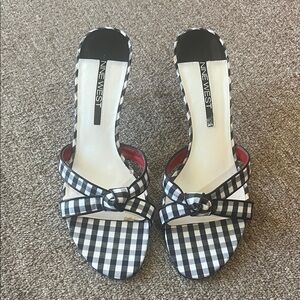 Nine West Black & White Gingham Knot Slide Heels size 10